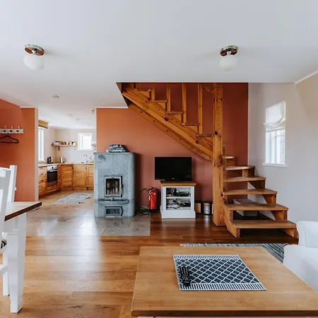 Holmiranna Homes Feriehus *