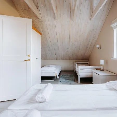 Holiday home Holmiranna Holiday Homes Kungla