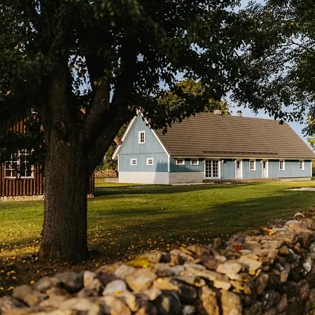 Holmiranna Homes Feriehus Kungla