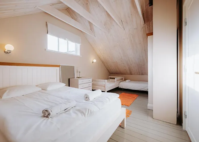 Holmiranna Holiday Homes * Kungla