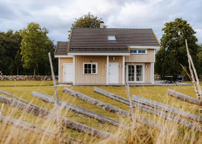 Holmiranna Holiday Homes Kungla