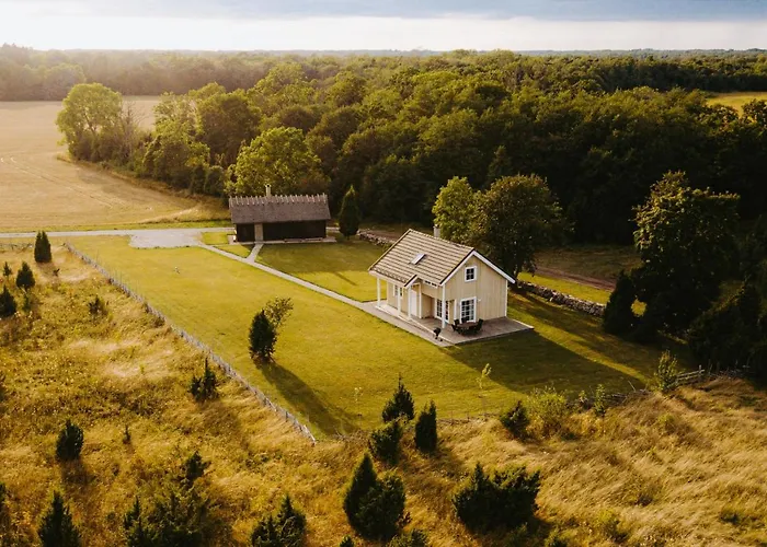 Holmiranna Holiday Homes Puhkemaja Kungla